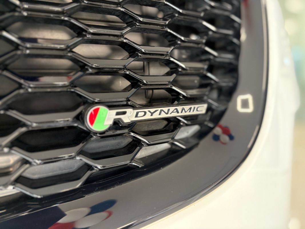 Used 2020 Jaguar E-PACE R-Dynamic HSE AWD/4WD image 15