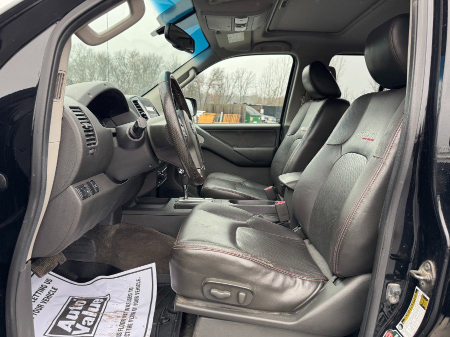 Used 2012 Nissan Frontier PRO-4X image 15