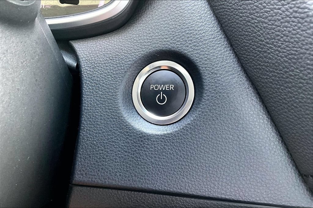 Certified 2025 Toyota Corolla XLE FWD image 17