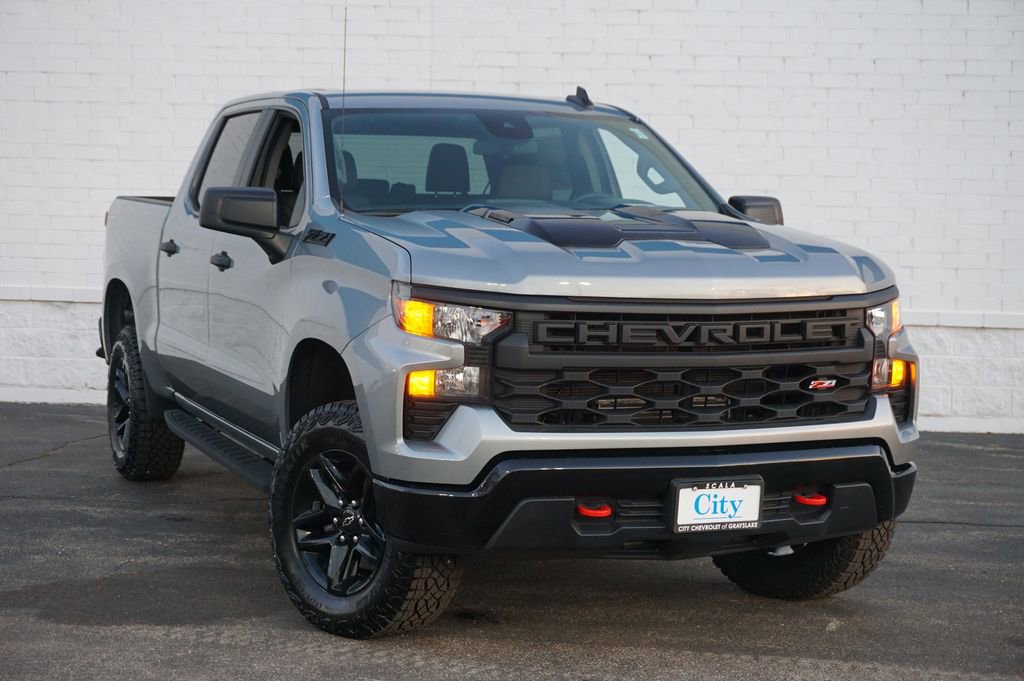 New 2026 Chevrolet Silverado 1500 Custom Trail Boss AWD/4WD image 3