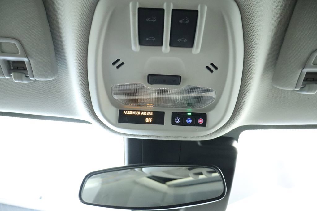 Used 2024 Chevrolet Trax ACTIV w/ Sunroof Package image 46