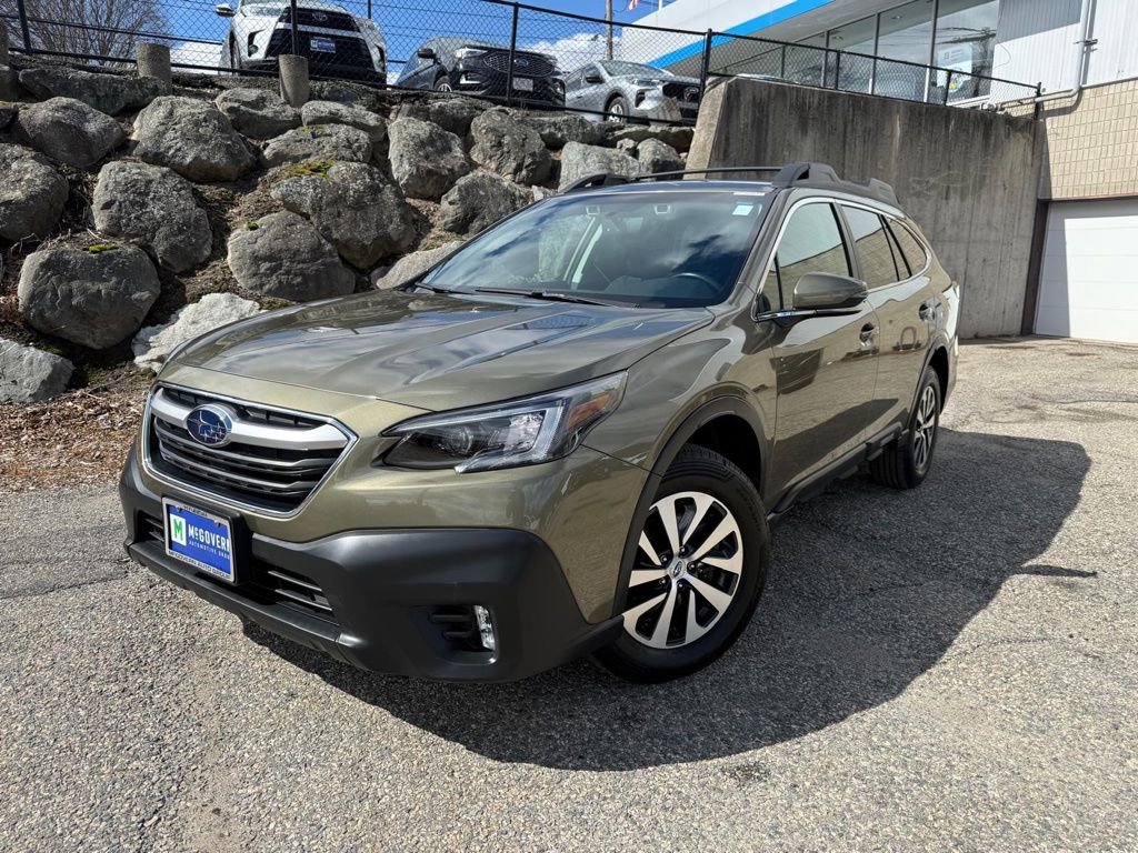 Used 2022 Subaru Outback Premium image 1