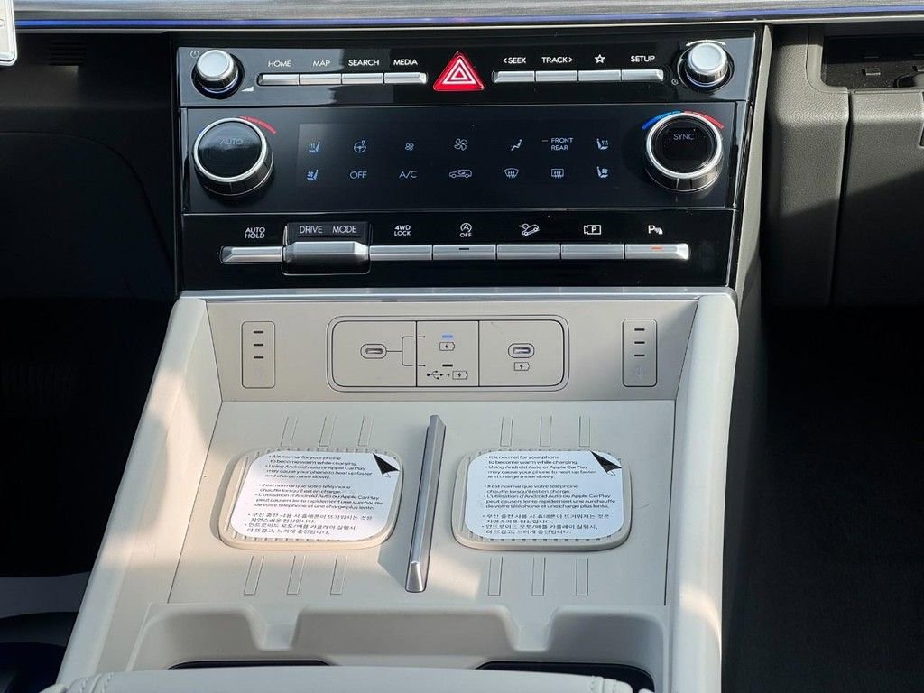 New 2026 Hyundai Santa Fe Calligraphy image 9