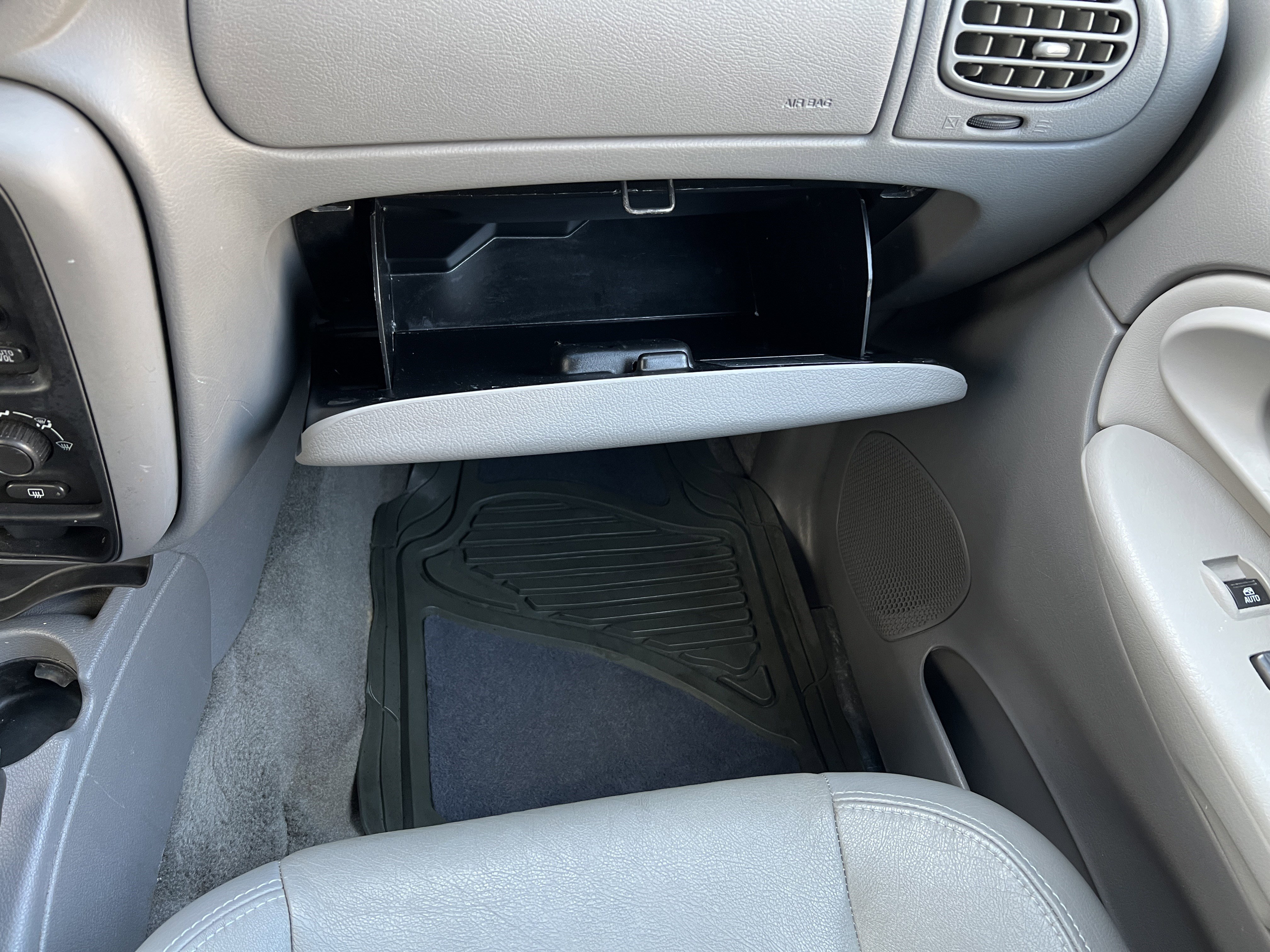 Used 2008 Chevrolet TrailBlazer 2FL image 34