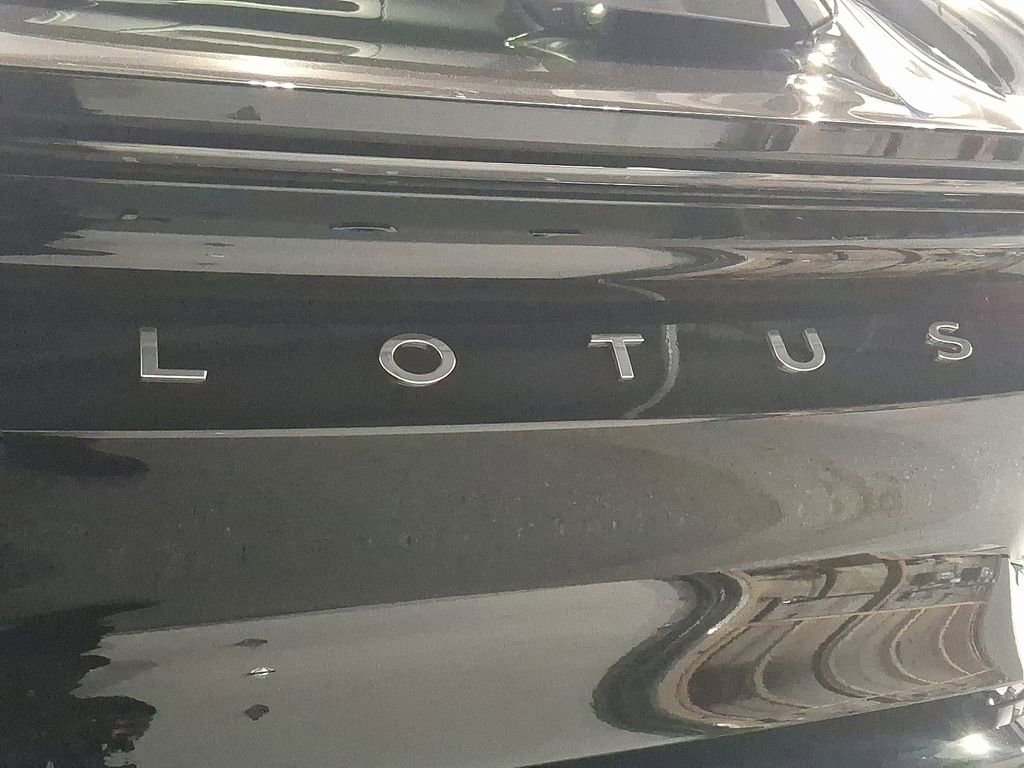 Used 2026 Lotus Emira SE image 27