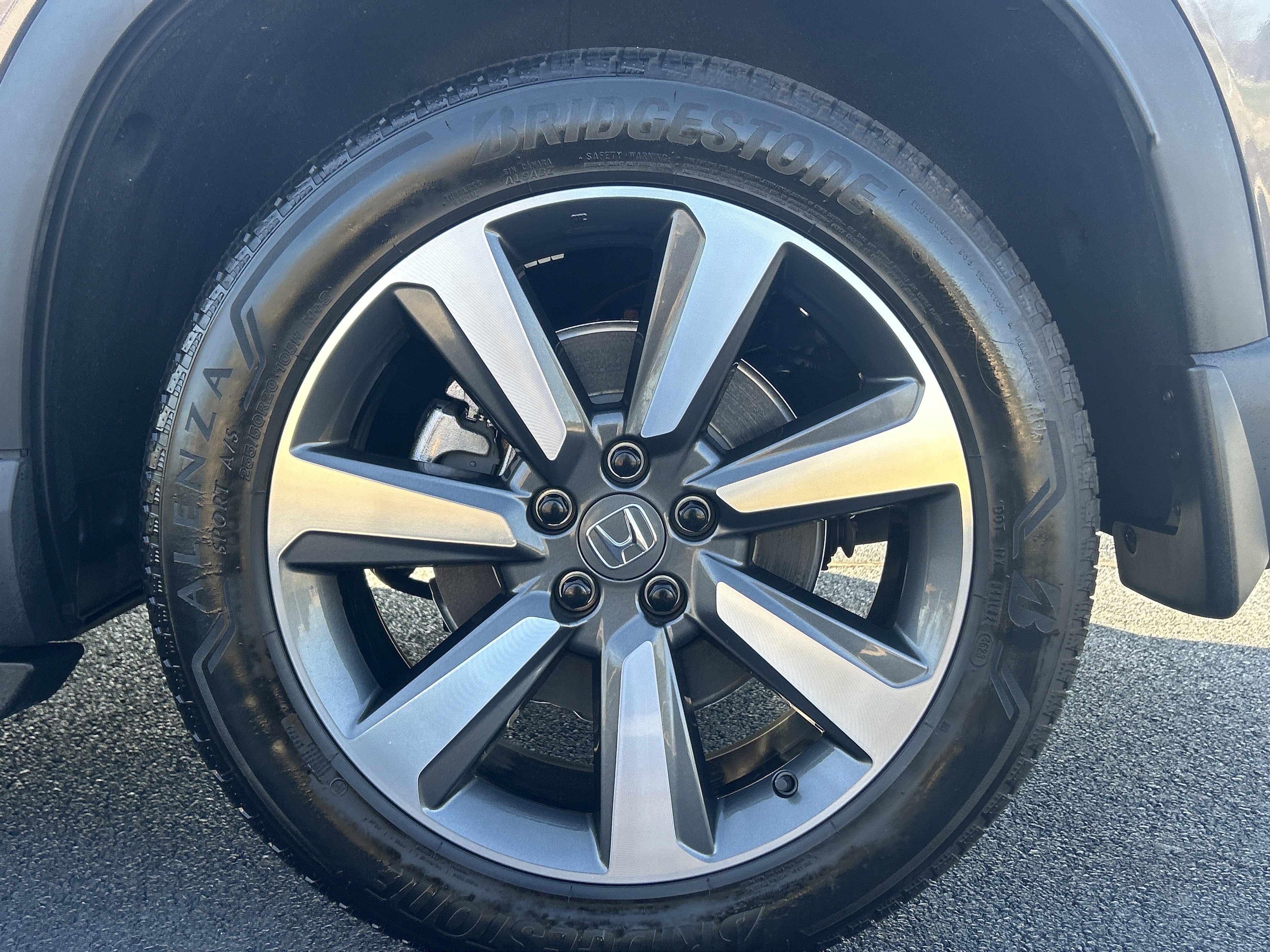 Used 2024 Honda Pilot Elite image 35