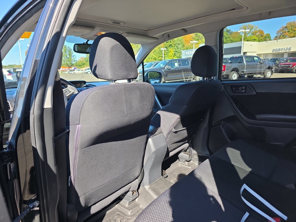 Used 2016 Subaru Forester 2.5i Premium AWD/4WD image 17