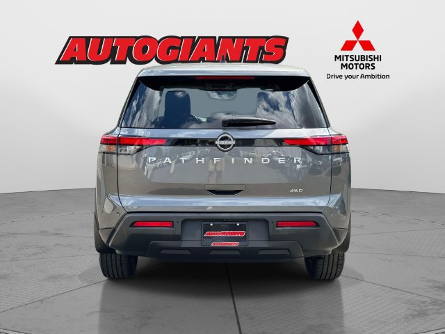 Used 2024 Nissan Pathfinder S AWD/4WD image 5