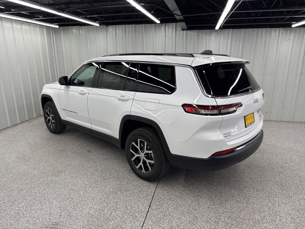 New 2025 Jeep Grand Cherokee L Limited AWD/4WD image 4