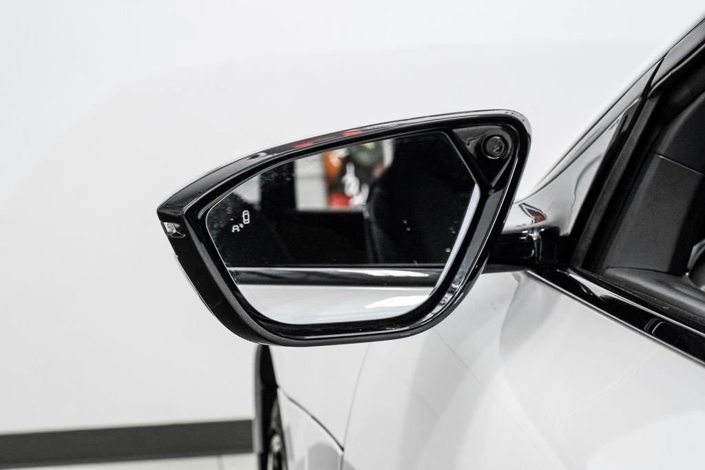 Used 2024 Lucid Air Touring image 44