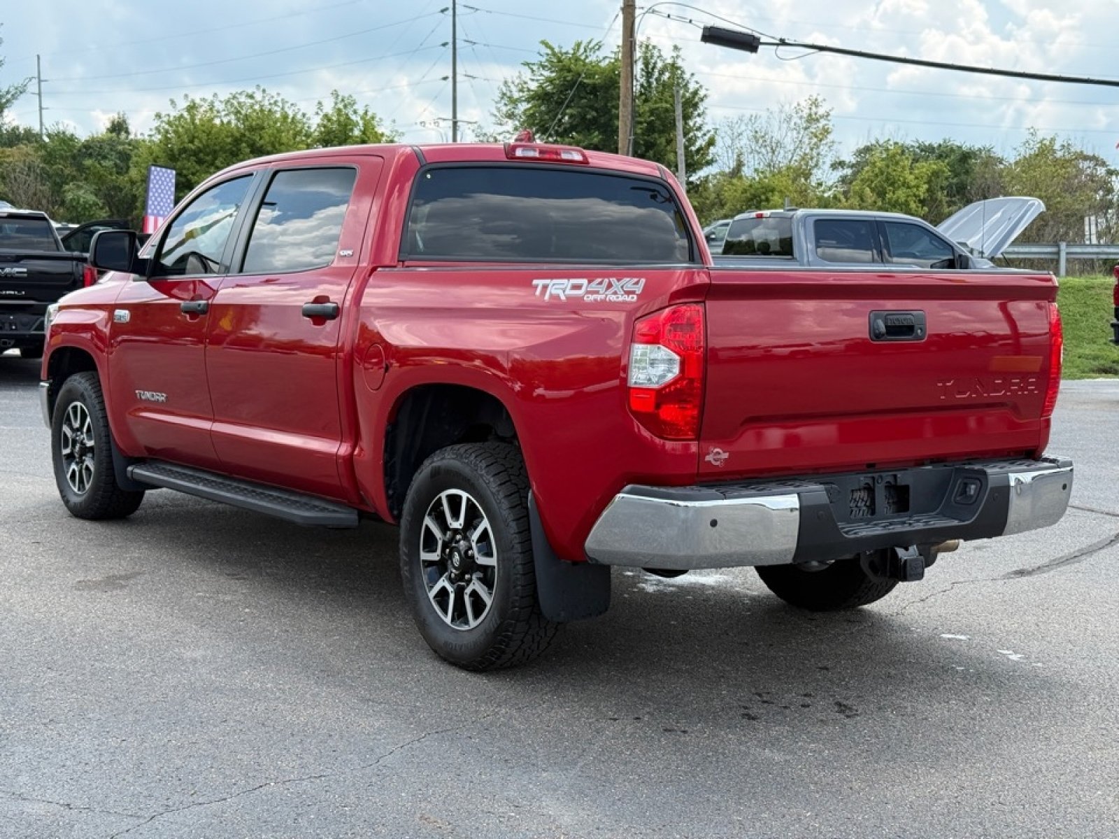 Used 2021 Toyota Tundra SR5 AWD/4WD image 6