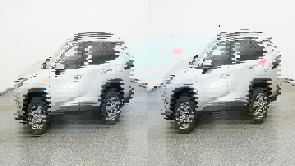 New 2025 Toyota RAV4 XLE image 3