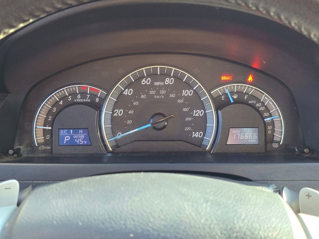 Used 2013 Toyota Camry SE image 26