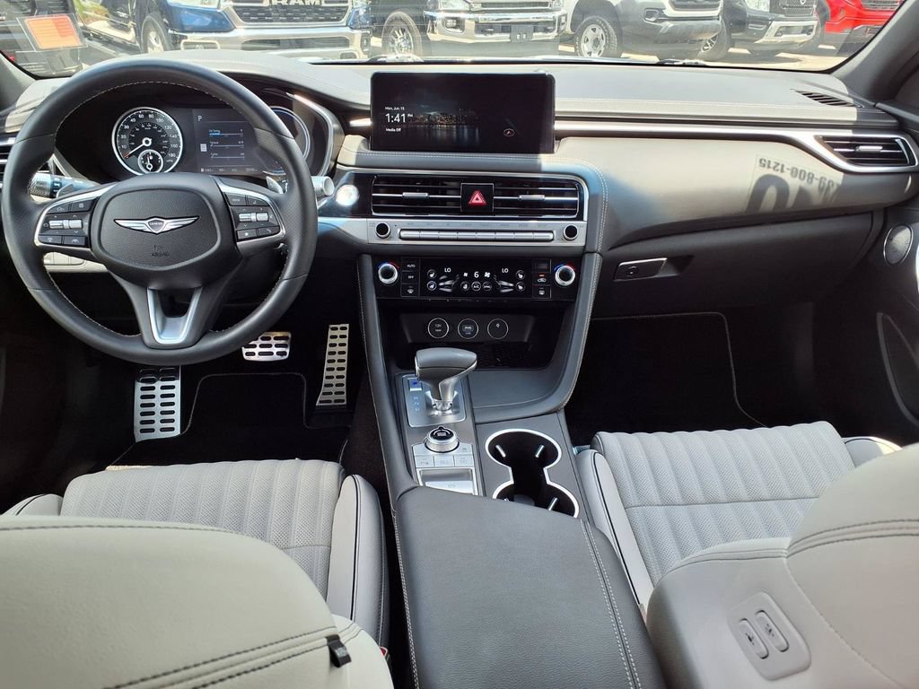 Used 2026 Genesis G70 3.3T Sport Prestige RWD image 18