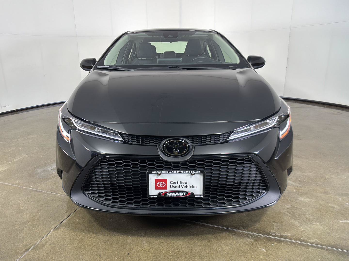 Used 2020 Toyota Corolla LE w/ LE Convenience Package FWD image 6