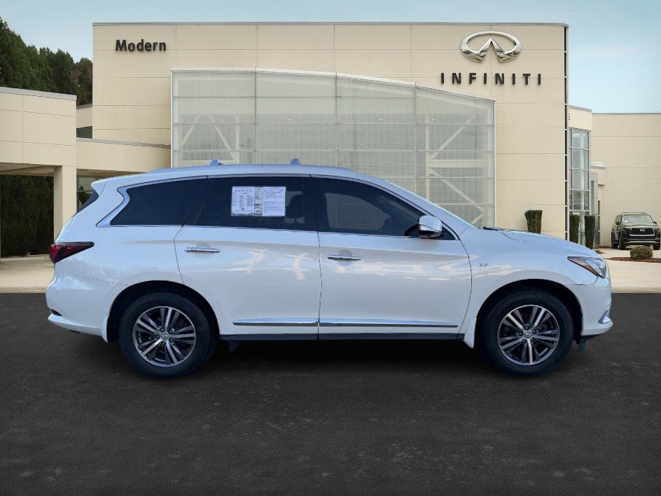 Certified 2019 INFINITI QX60 Luxe w/ Essential Package image 4
