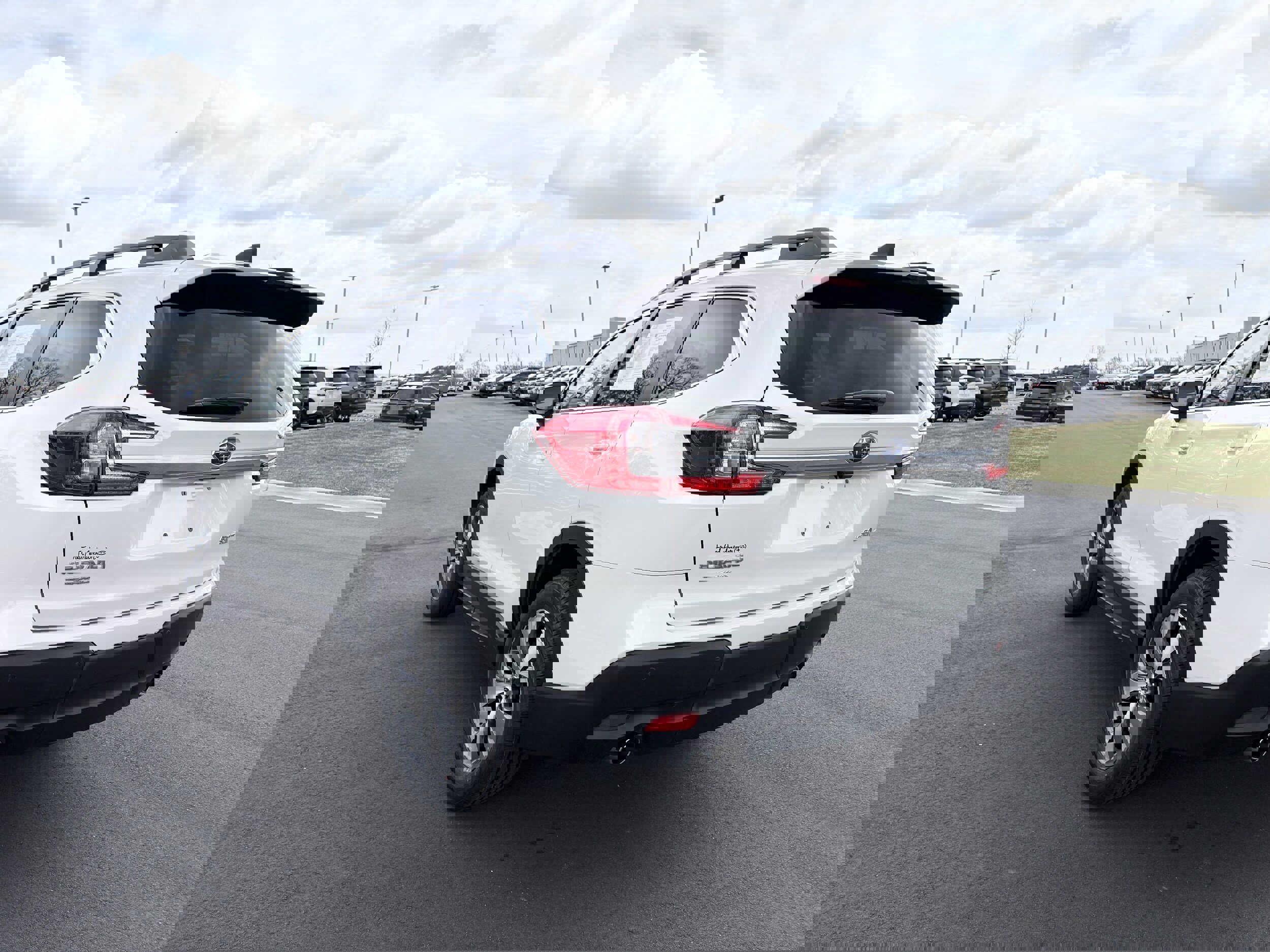 Used 2025 Subaru Ascent Premium image 6