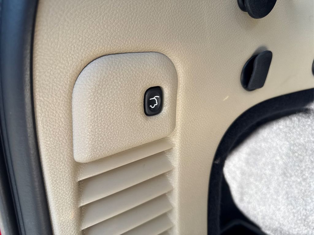 Certified 2018 Jeep Grand Cherokee Limited image 14