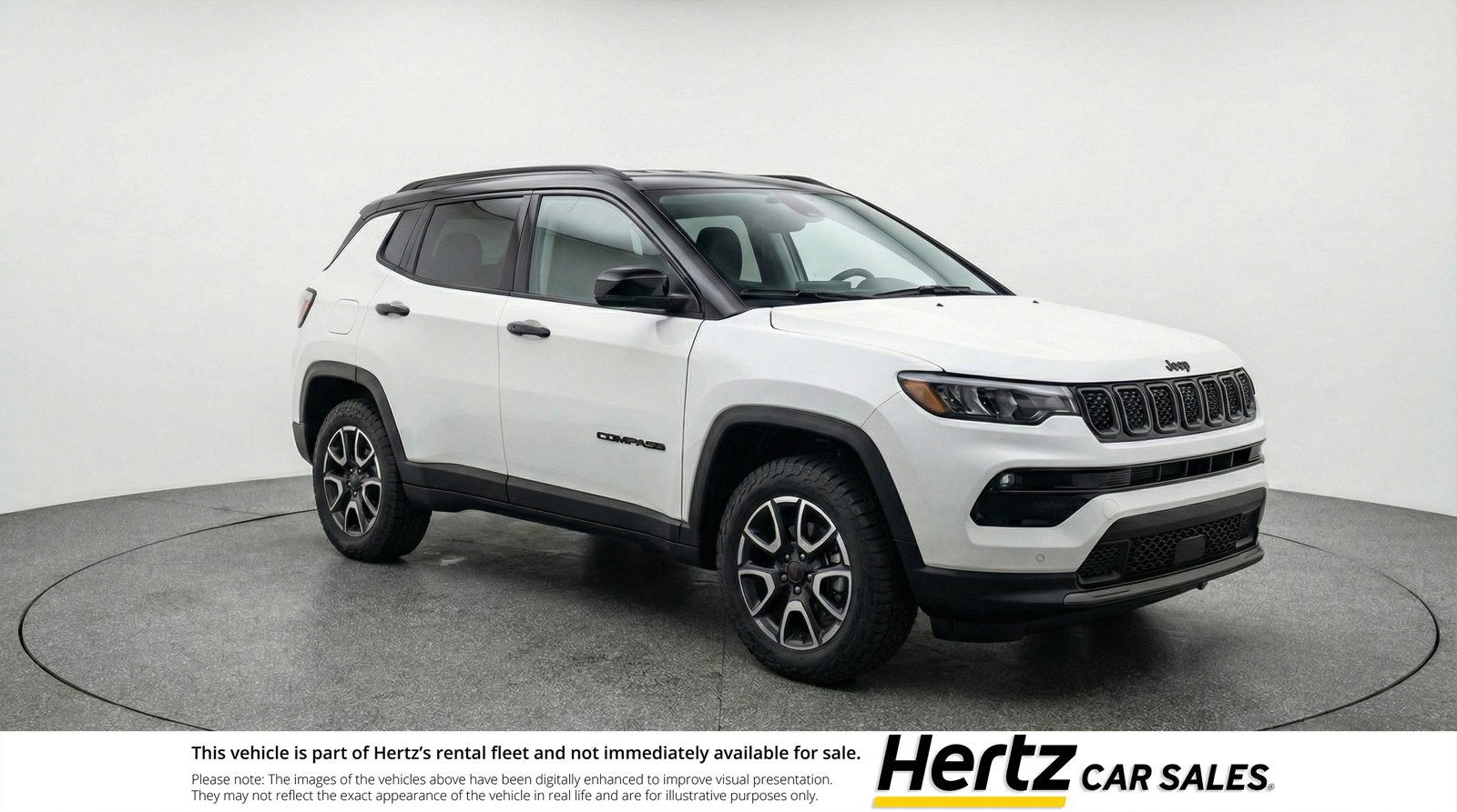 Used 2025 Jeep Compass Trailhawk AWD/4WD image 1