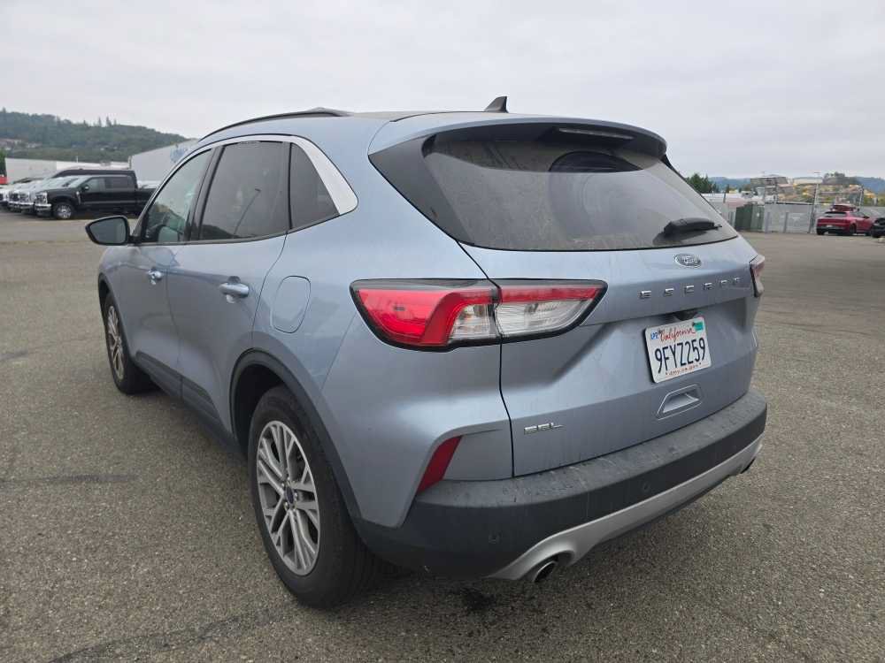 Used 2022 Ford Escape SEL w/ Technology Package FWD image 9