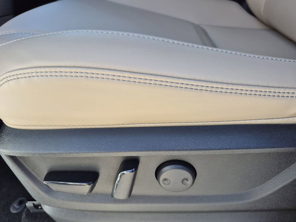 New 2026 INFINITI QX80 Pure w/ Cargo Package image 17