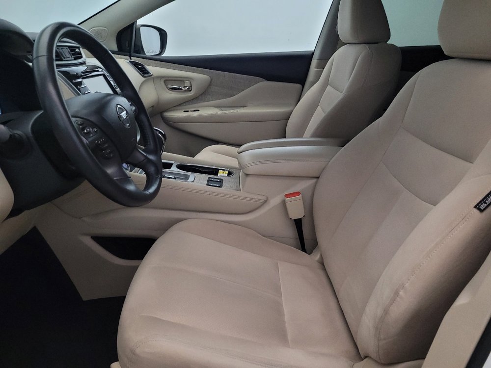 Used 2019 Nissan Murano SV w/ Premium Package image 17