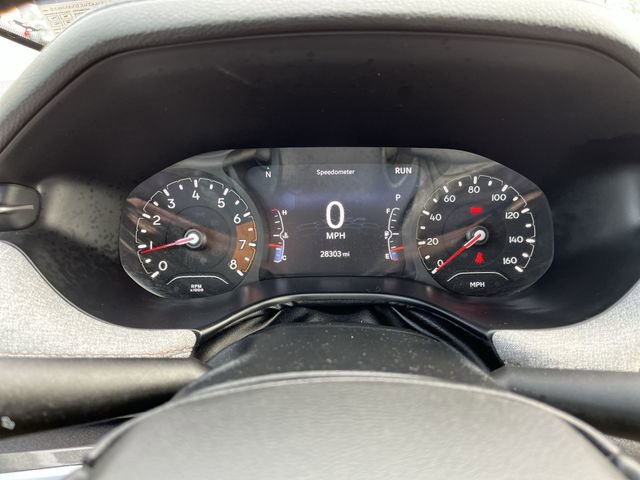 Used 2022 Jeep Compass Latitude w/ Sun and Sound Group AWD/4WD image 12