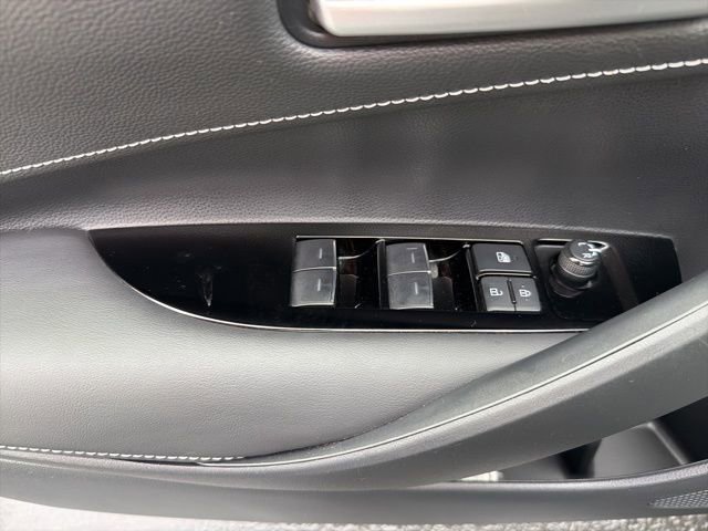 Certified 2023 Toyota Corolla SE image 16