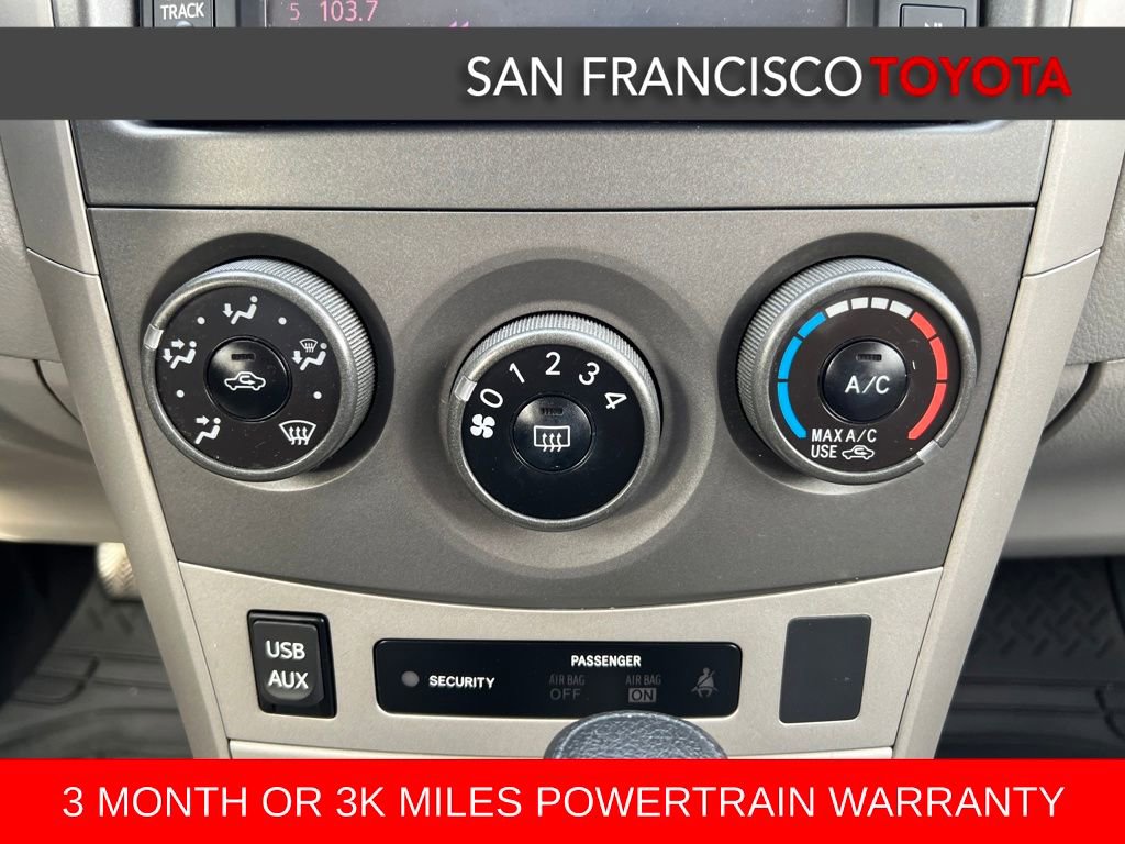 Used 2013 Toyota Corolla LE image 23