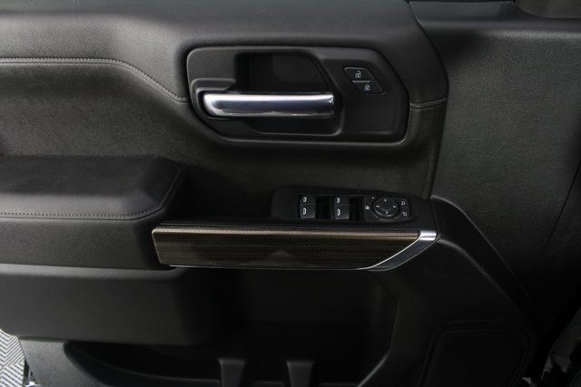 Used 2022 Chevrolet Silverado 1500 RST image 13