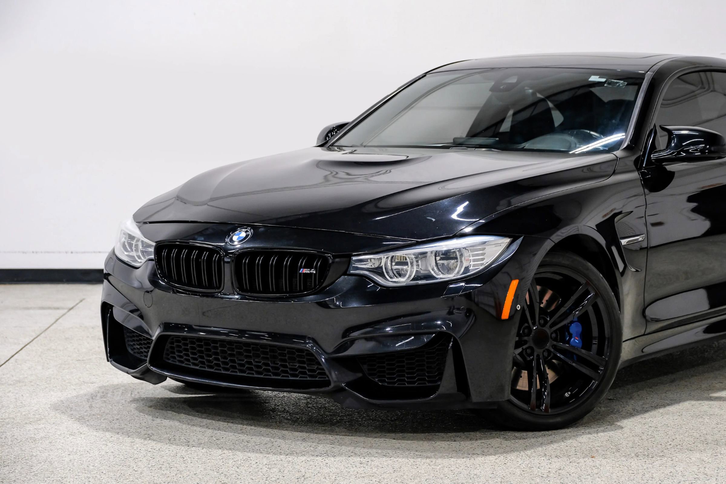 Used 2015 BMW M4 Coupe image 10