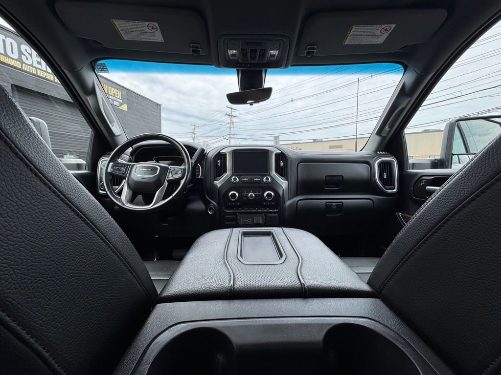 Used 2021 GMC Sierra 2500 Denali w/ Denali Ultimate Package image 16