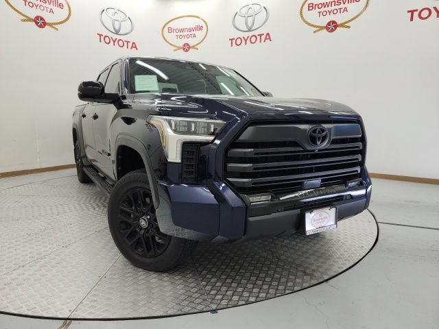 Used 2025 Toyota Tundra Limited AWD/4WD image 1