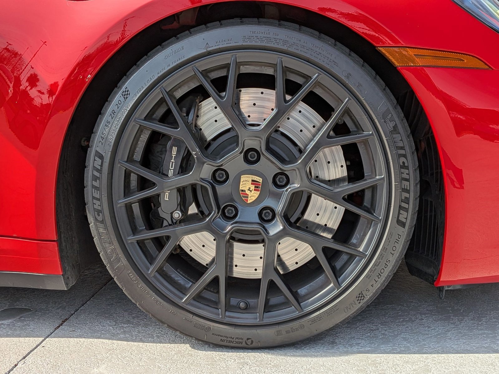 Certified 2022 Porsche 911 Carrera GTS image 23