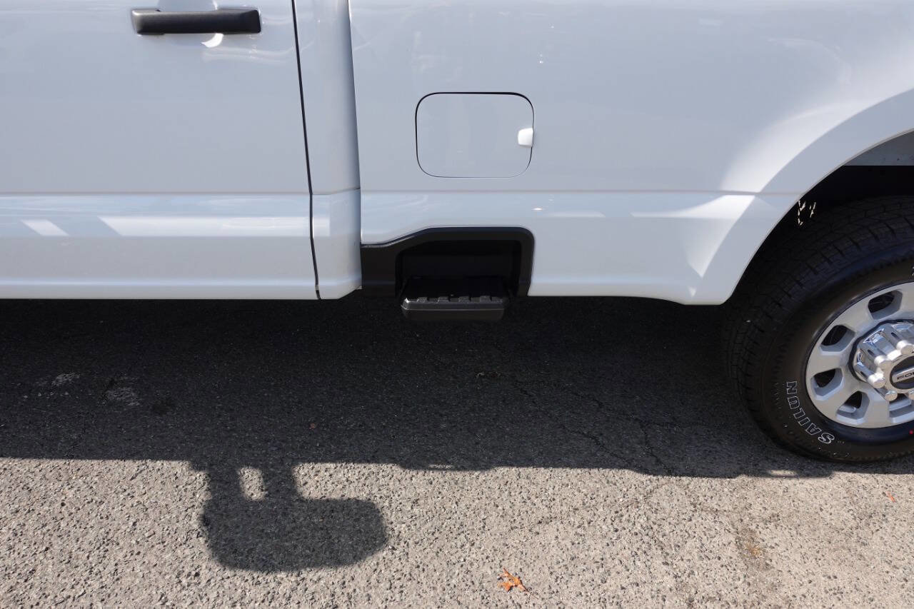 Used 2023 Ford F250 XLT image 23