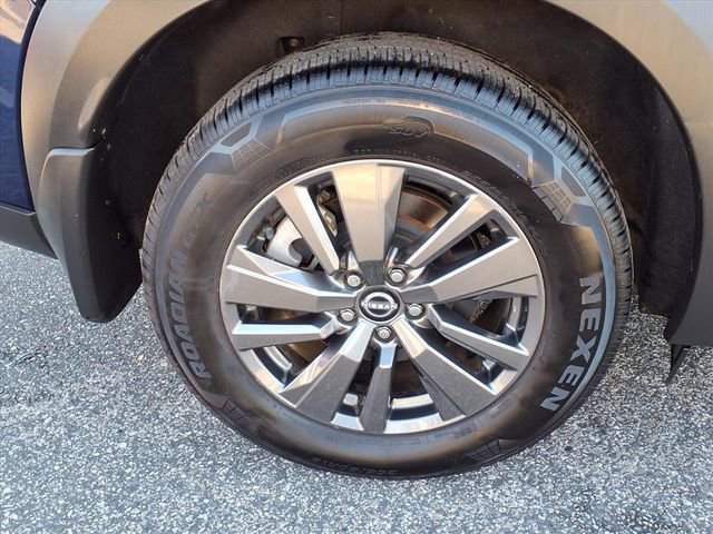 Certified 2022 Nissan Pathfinder SV image 23