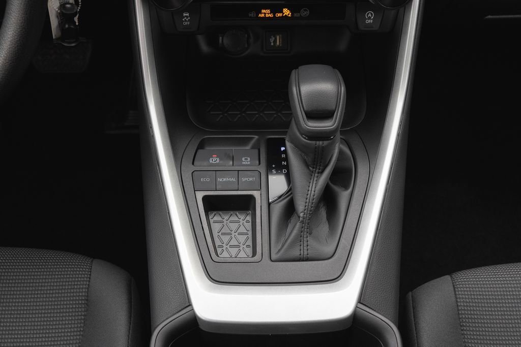 New 2025 Toyota RAV4 LE image 12