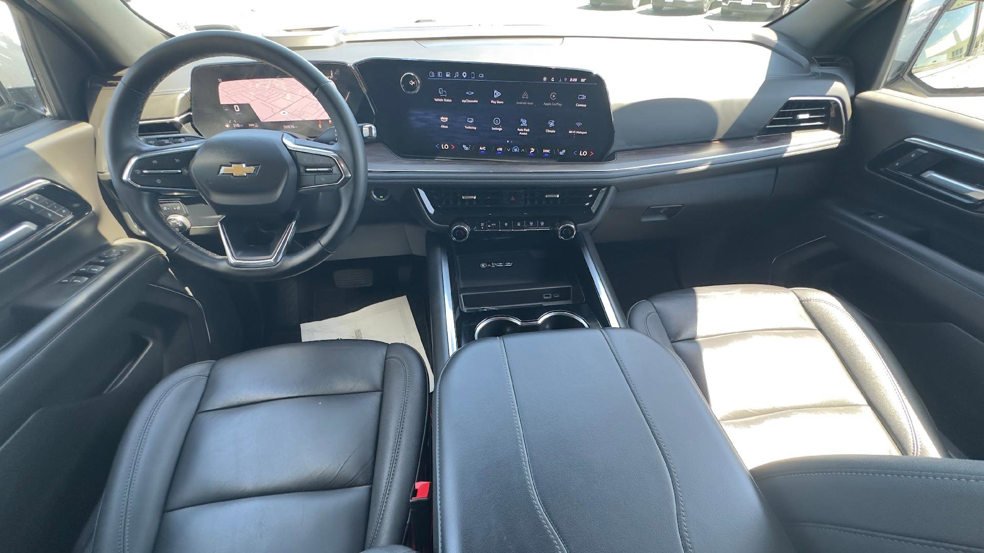 Used 2025 Chevrolet Tahoe LT AWD/4WD image 10