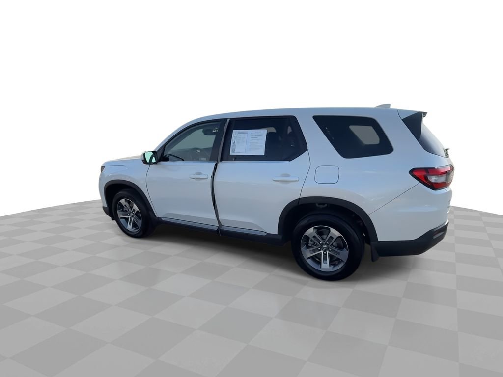 Used 2025 Honda Pilot EX-L image 5