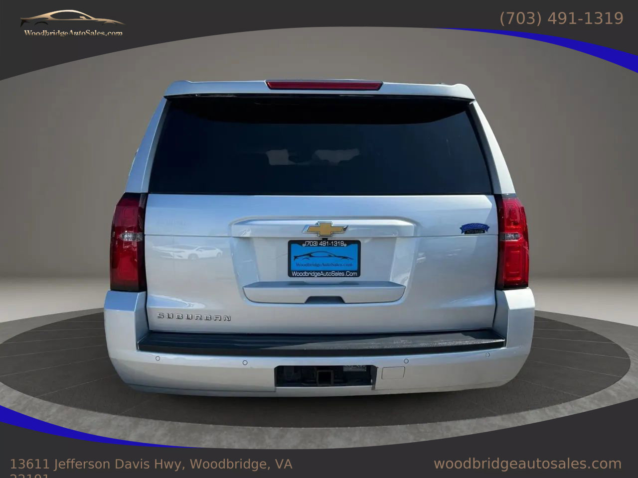Used 2019 Chevrolet Suburban LT image 5