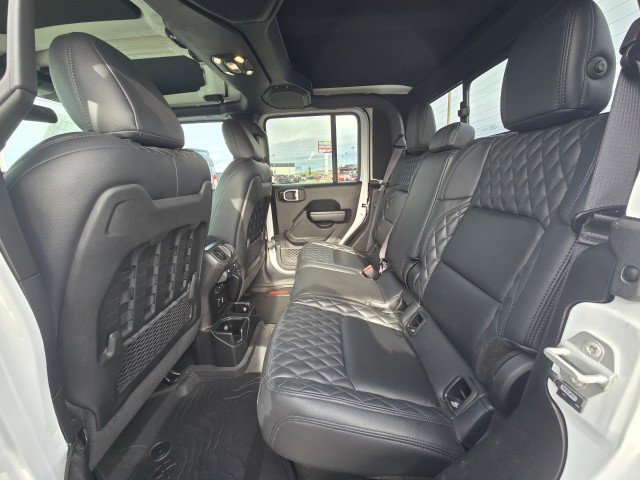 Used 2020 Jeep Gladiator Rubicon w/ LED Lighting Group image 20