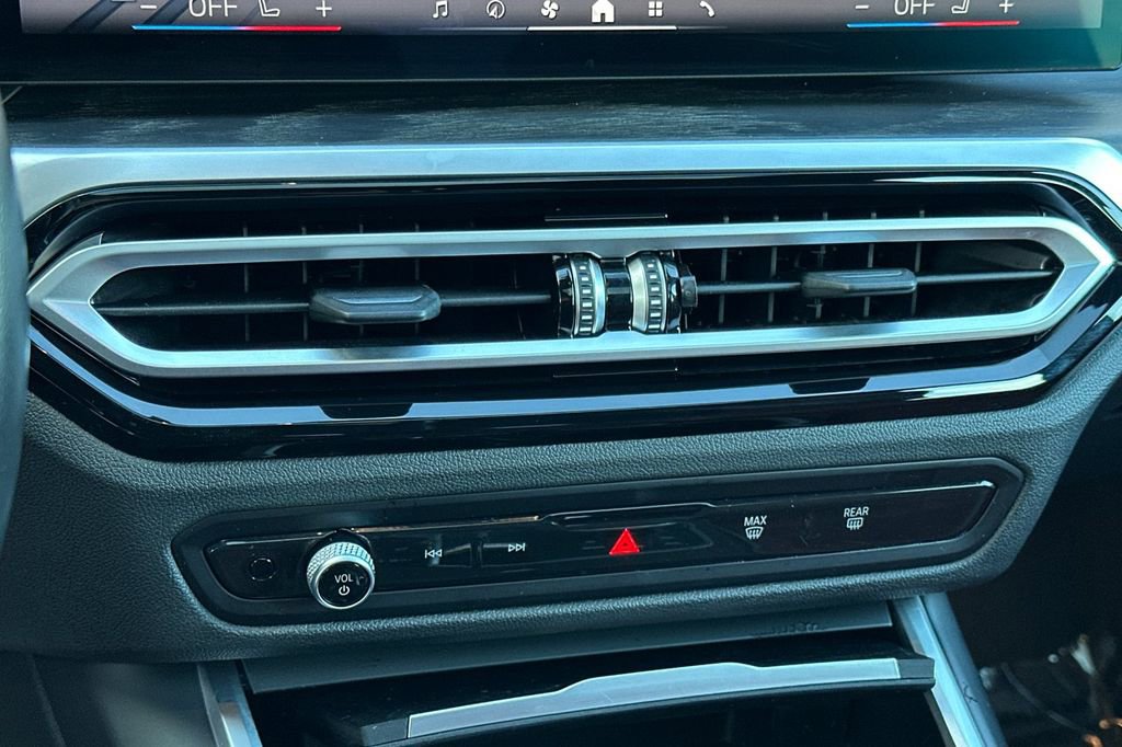 Used 2024 BMW i4 eDrive35 image 23