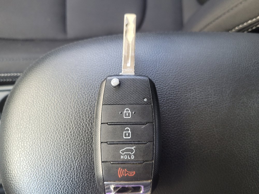 Used 2017 Kia Soul FWD image 32