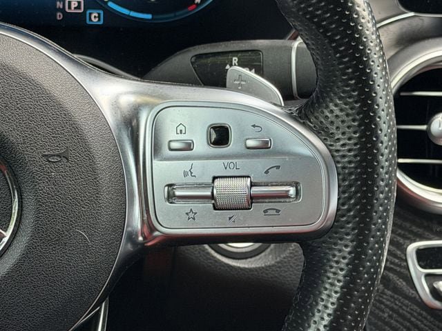 Used 2021 Mercedes-Benz GLC 300 4MATIC Coupe image 14