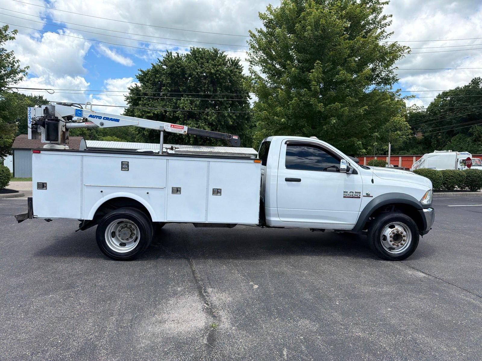 Used 2016 RAM 5500 Tradesman w/ Power & Remote Entry Group AWD/4WD image 6