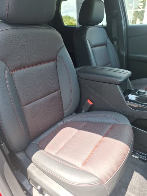 Used 2025 Chevrolet Blazer RS w/ Driver Confidence II Package AWD/4WD image 22