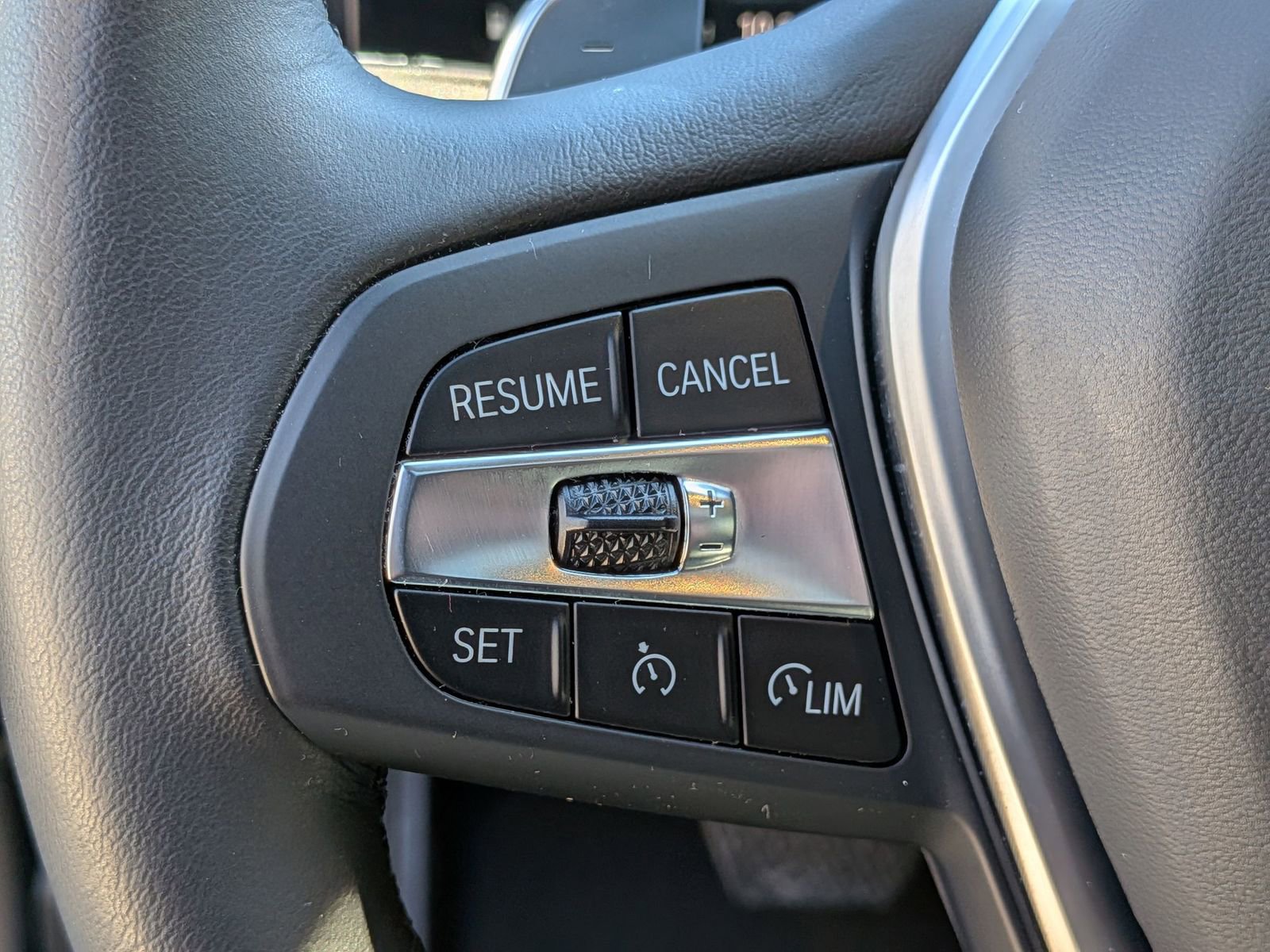 Used 2023 BMW 330i Sedan w/ Driving Assistance Package image 19