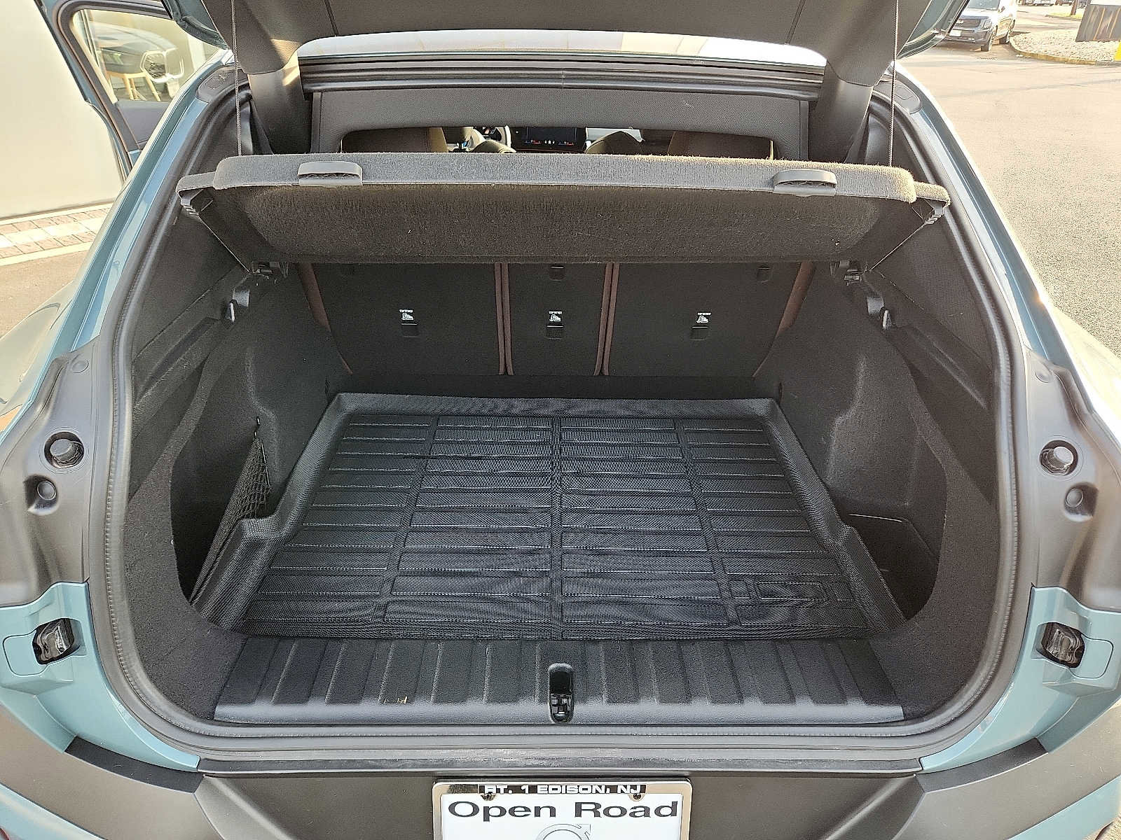 Used 2025 BMW X2 xDrive28i image 28