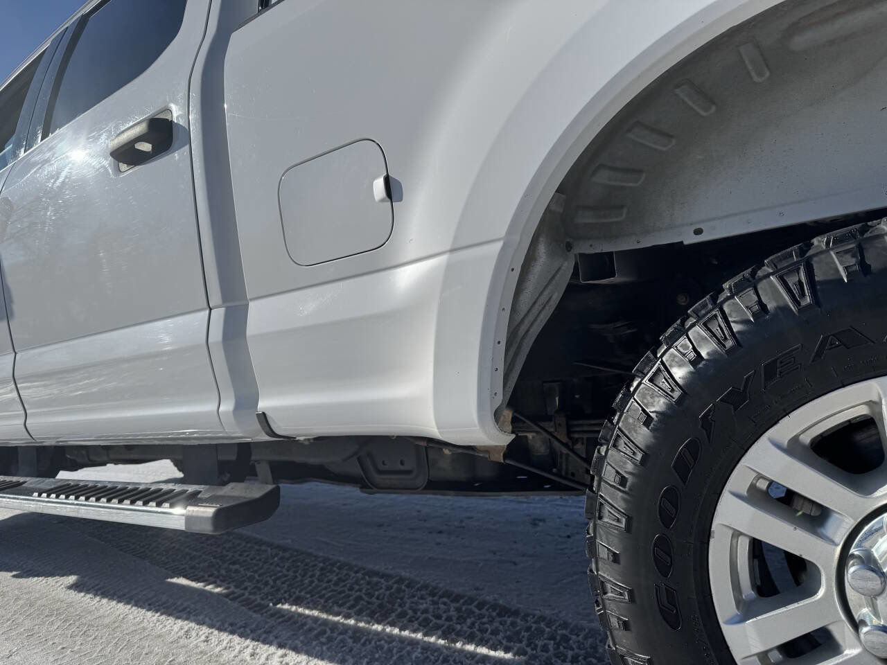 Used 2019 Ford F350 XLT w/ FX4 Off-Road Package image 21