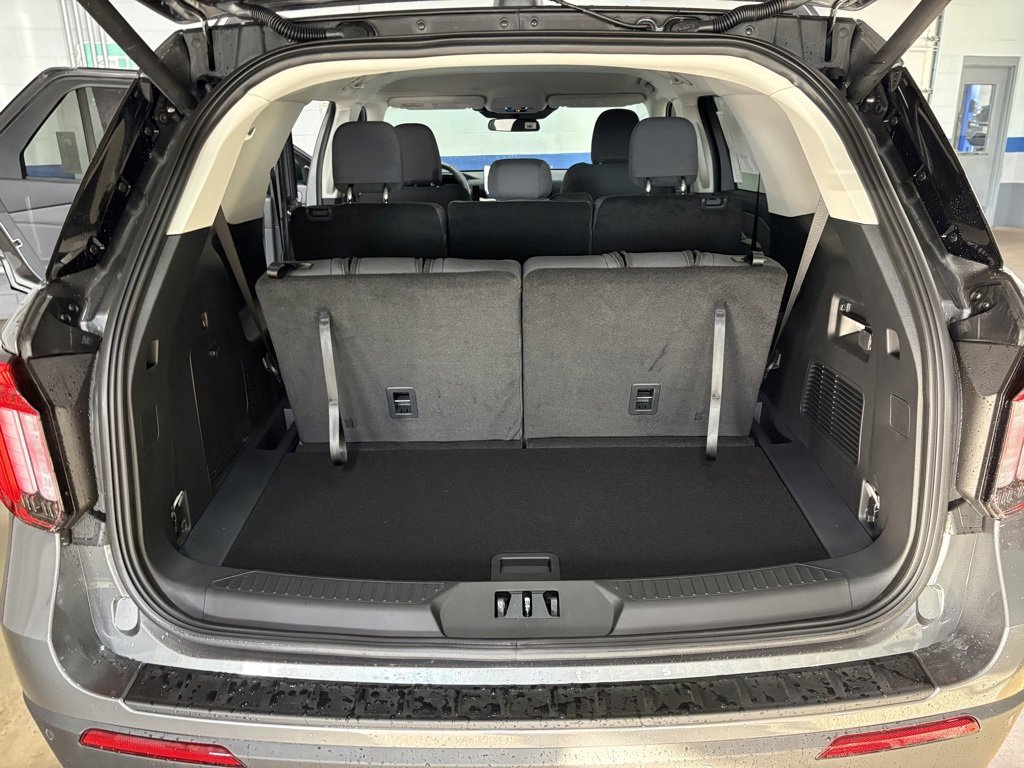 New 2026 Ford Explorer Active image 24